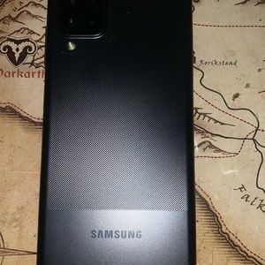 Galaxy A12 80$